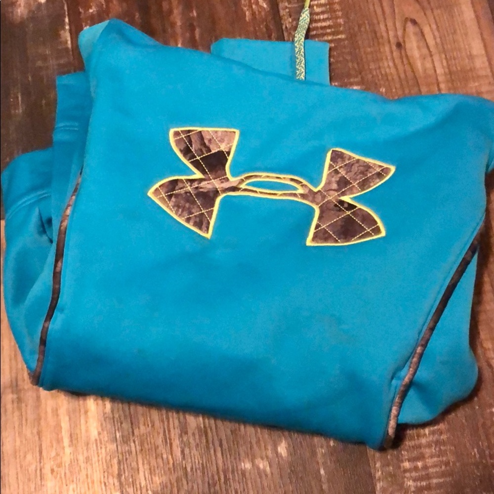 Under Armour hoodie